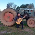 Lou Baumann presenta compilado de interpretaciones en vivo