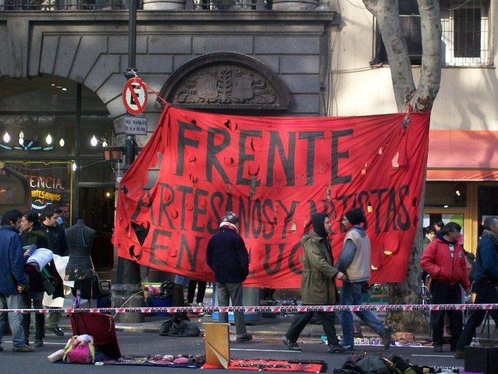 <span style='font-size:28px;'>Lo que se reprime en espacios públicos</span><br> Artesanías y ferias, unas voces en la Ciudad de Buenos Aires