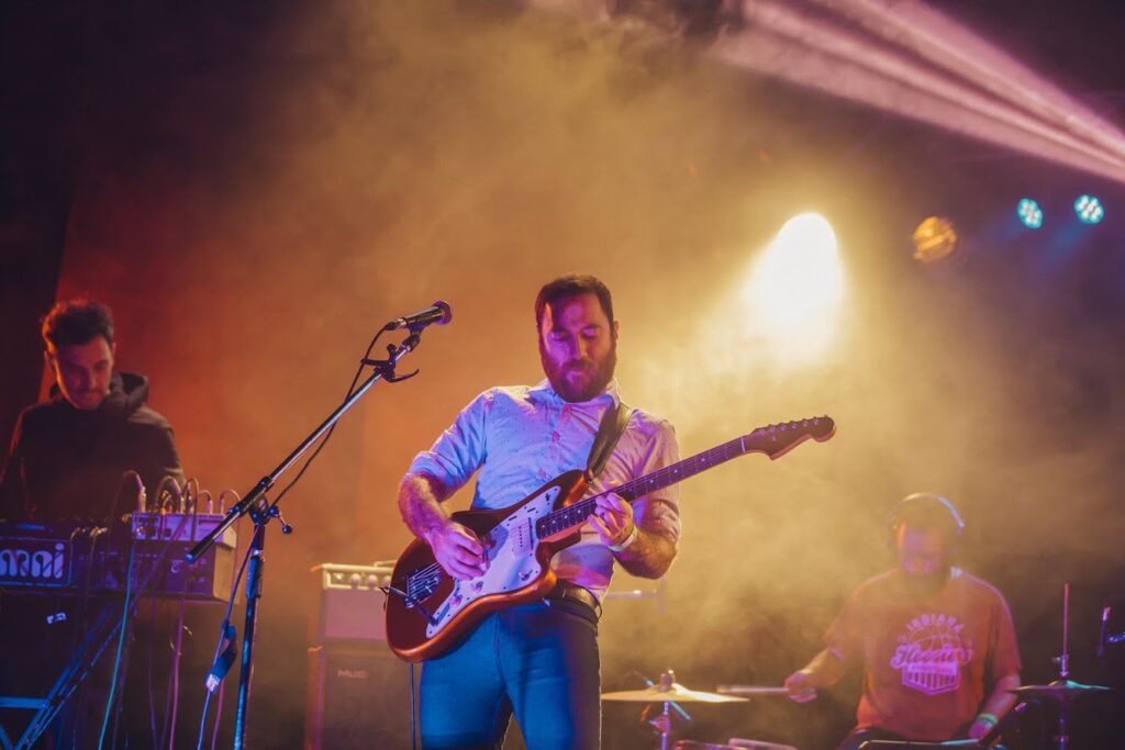 <span style='font-size:28px;'>Ex-Colorado</span><br> “Trato de hacer música que te saque alguna emoción”