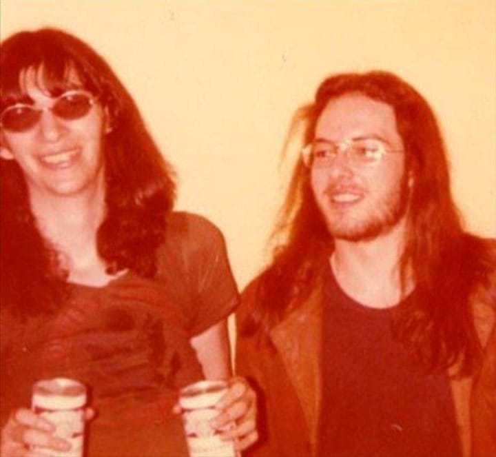 <span style='font-size:28px;'>Una efeméride con anécdotas</span><br> Jello Biafra y una introducción rápida a Ramones