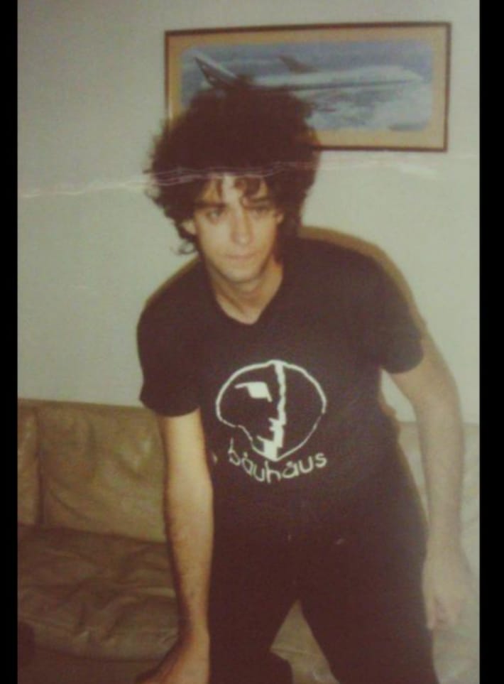 <span style='font-size:28px;'>Gustavo Cerati y el Punk</span><br> Una apropiación pendiente